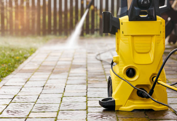 Best Graffiti Removal  in East Hemet, CA