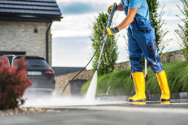East Hemet, CA  Pressure Washing Services Company